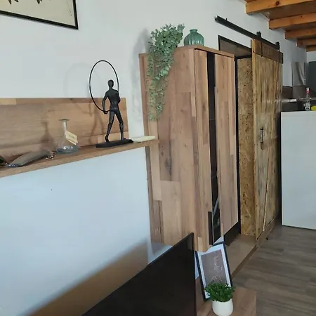 Apartment Kalo, Novoureden Stan + Besplatan Parking